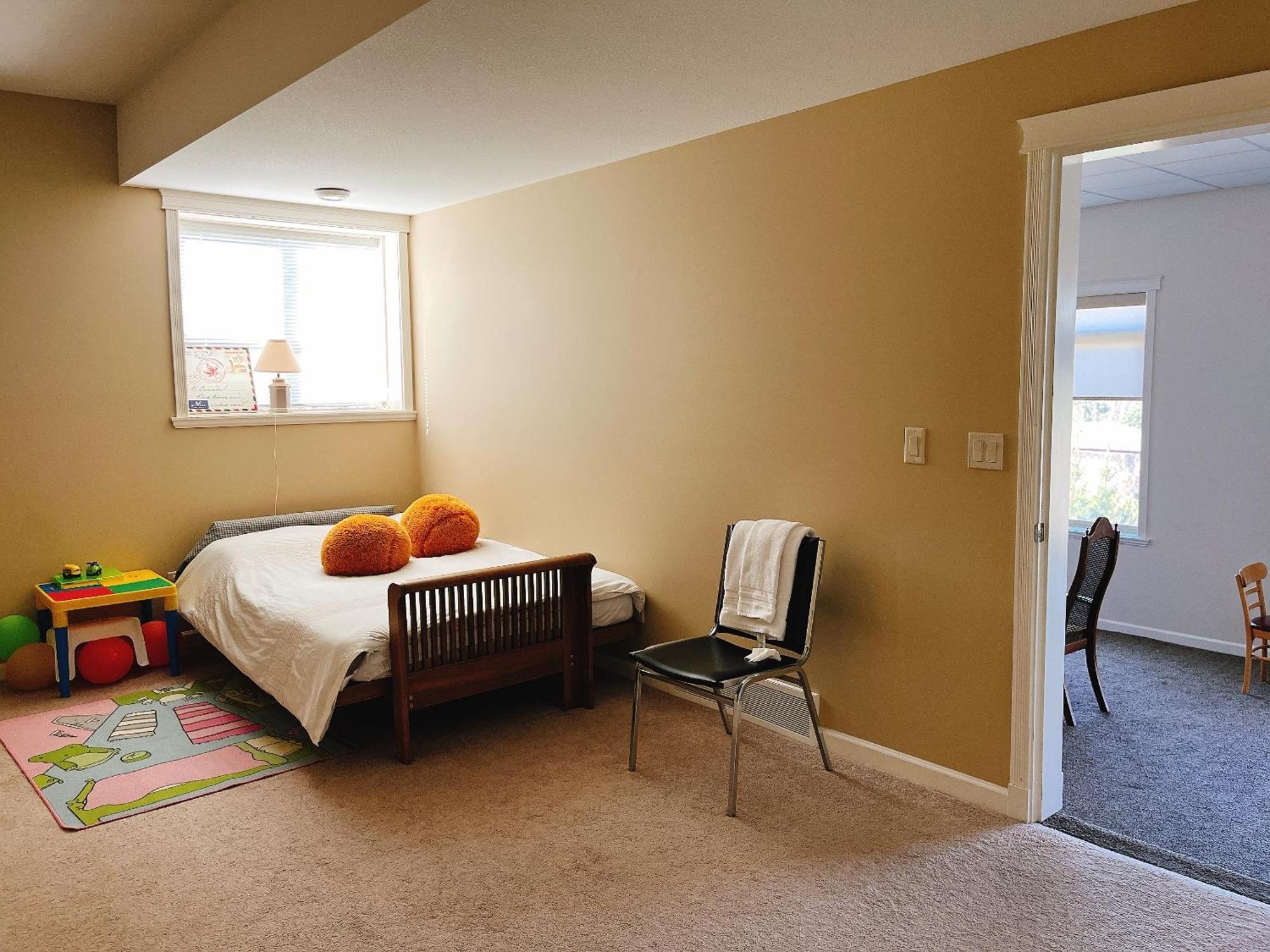 Peaceful And Spacious Lake View West Kelowna Esterno foto